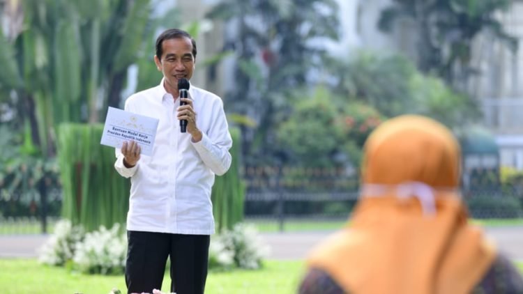 Presiden Ajak Pelaku UKM Tetap Optimistis Hadapi Pandemi