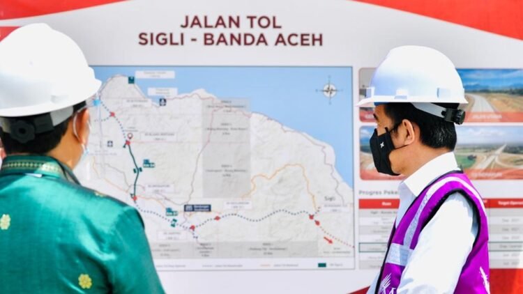 Presiden Jokowi Resmikan Ruas Tol Sigli-Banda Aceh Seksi 4