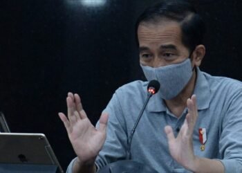 Presiden Kembali Tekankan Pentingnya Strategi Intervensi Lokal dan Penggunaan Masker