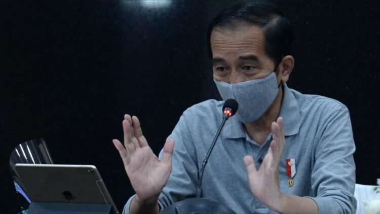 Presiden Kembali Tekankan Pentingnya Strategi Intervensi Lokal dan Penggunaan Masker