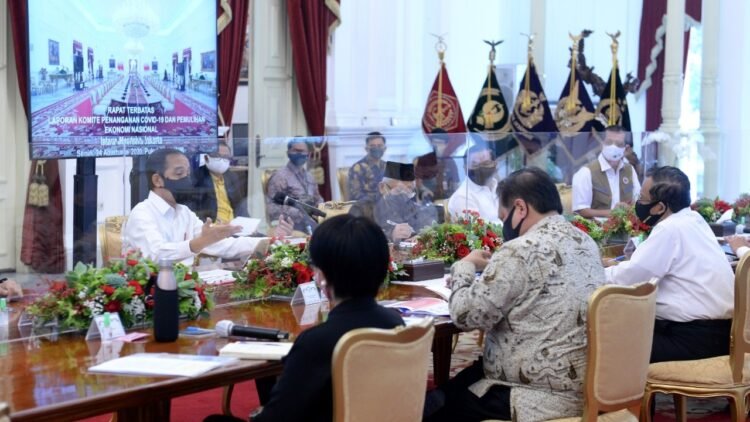 Presiden: Waspadai Lonjakan Kasus Covid-19 di Banyak Negara