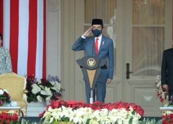 Upacara Penurunan Bendera Merah Putih Berlangsung Khidmat