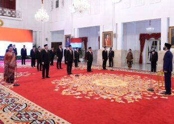 Presiden Jokowi Lantik 20 Duta Besar RI untuk Negara Sahabat