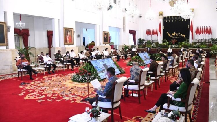 Tangani Pandemi, Presiden: Fokus Nomor Satu Kita Tetap Kesehatan