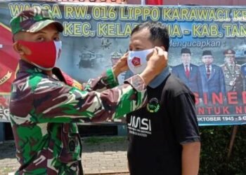 JMSI Banten Bagikan Ribuan Masker Rayakan HUT TNI ke-75