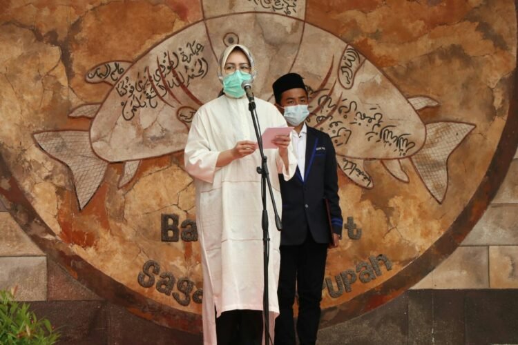 Jadi Pembina Apel Hari Santri, Ini Pesan Airin