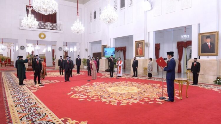 Presiden Jokowi Lantik 12 Duta Besar RI untuk Negara Sahabat
