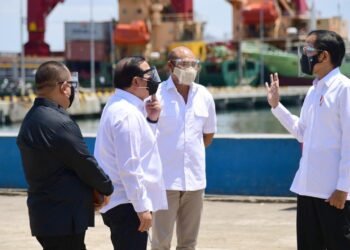 Presiden Jokowi Tinjau Penataan Kawasan dan Pembangunan Terminal Multifungsi di Labuan Bajo