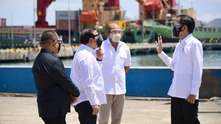 Presiden Jokowi Tinjau Penataan Kawasan dan Pembangunan Terminal Multifungsi di Labuan Bajo