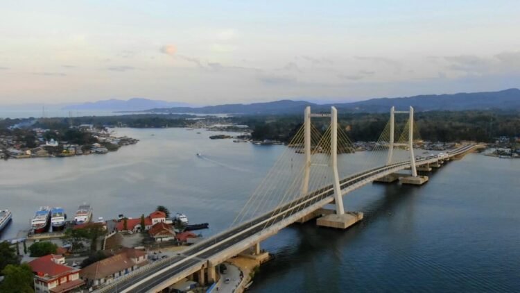 Presiden: Kendari Makin Menarik untuk Pengembangan Kawasan dan Usaha Baru