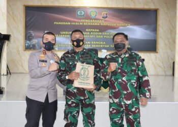 Kapolda Banten Bersama Pangdam III/Siliwangi Beri Arahan Kewaspadaan Bencana dan Pengamanan Pilkada