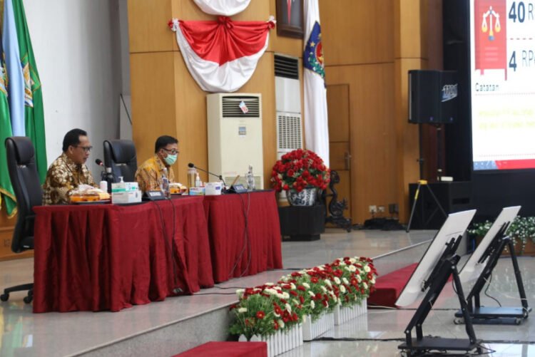 Permudah Izin Berusaha di Daerah, Pemerintah Pangkas Birokrasi yang Bertele-tele