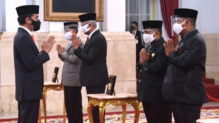 Presiden Jokowi Anugerahkan Gelar Pahlawan Nasional kepada Enam Tokoh