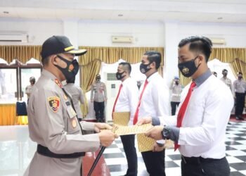 Ungkap Kasus Curanmor dalam 24 Jam, Kapolres Cilegon Beri Penghargaan kepada Sat Reskrim