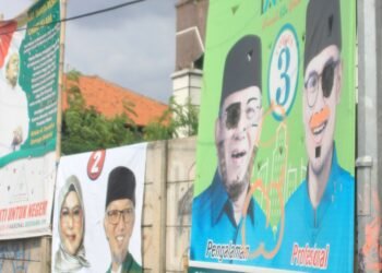 Alat Peraga Kampanye Benyamin Davnie-Pilar Saga Ichsan Kembali Jadi Korban Vandalisme
