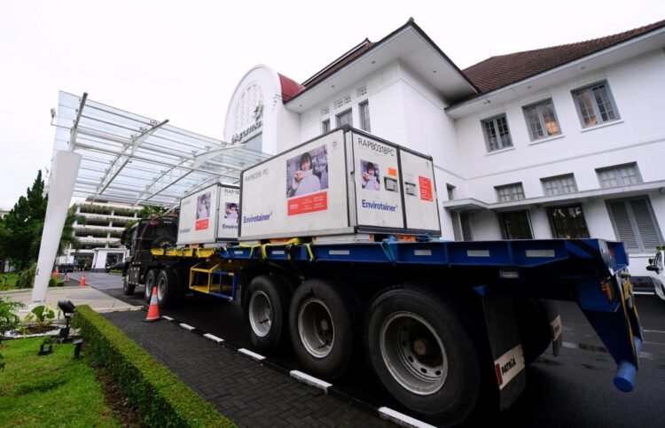 Airlangga: Untuk Lepas dari Pandemi, Upaya 3T, 3M, dan Vaksinasi Harus Sejalan