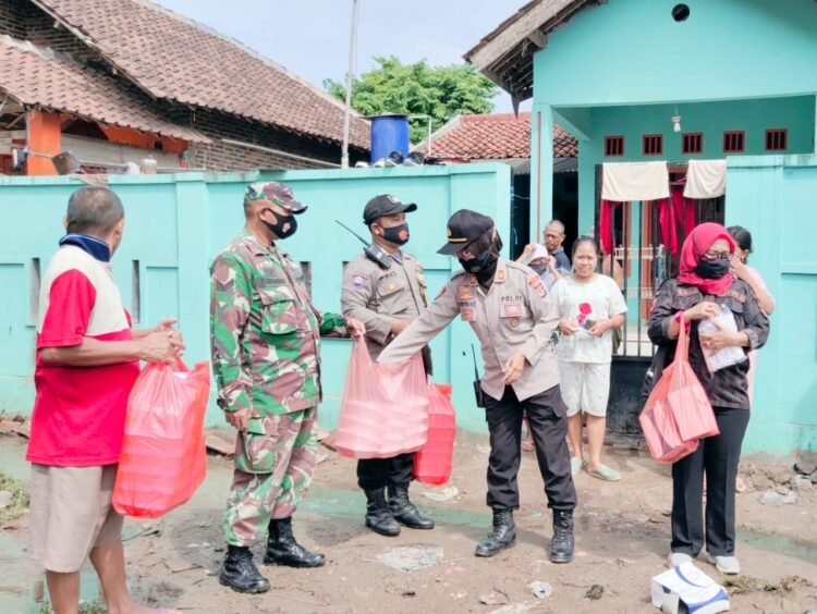 Korban Banjir di Cilegon Dapat Bantuan Logistik