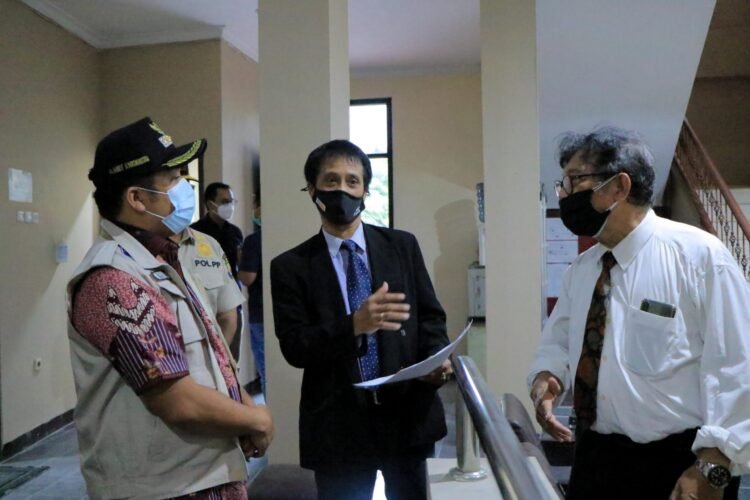 Pantau Misa Natal di Gereja, Arief: Sudah Sesuai Prokes 