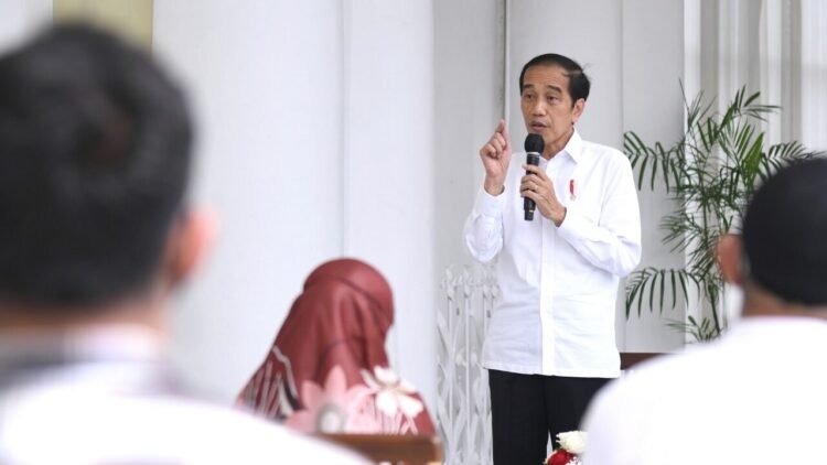 Presiden Jokowi Ajak Peran Serta Masyarakat dalam Vaksinasi Covid-19