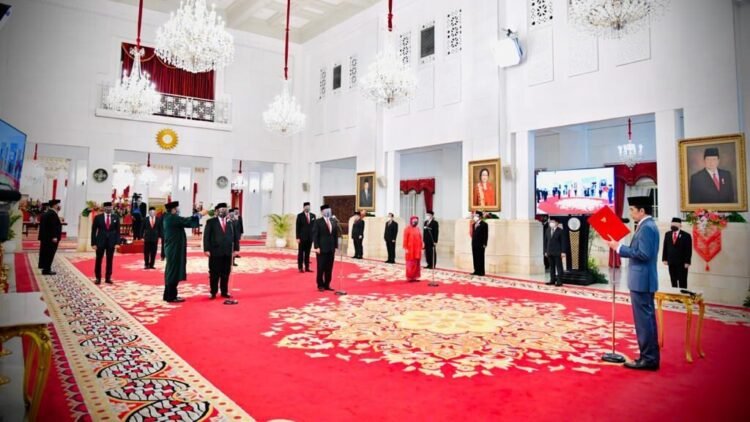 Presiden Jokowi Lantik Enam Menteri Baru Kabinet Indonesia Maju
