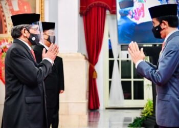 Presiden Jokowi Lantik Kepala BNN dan BRGM di Istana Negara