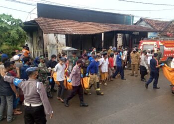 Si Jago Merah Lahap Toko Kelontongan, Anak dan Istri Tewas Terbakar