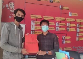 Beredar Paket Masker Berisi Uang di Setu, Muhammad-Saraswati Dilaporkan