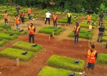 19 Pelanggar Prokes Dihukum Berdoa di TPU Khusus Covid-19