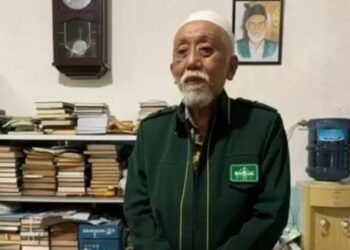 Abuya Muhtadi: Insya Allah Komjen Sigit Mampu Jadi Kapolri