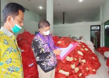 Antisipasi Bencana Alam, Kepala Dinsos Kabupaten Tangerang Cek Stok Sembako