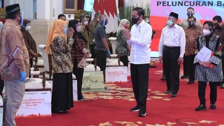 Presiden Jokowi Luncurkan Bantuan Tunai Tahun 2021 se-Indonesia