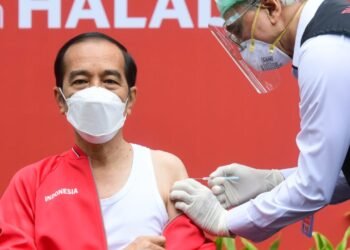 Presiden Jokowi Terima Suntikan Dosis Kedua Vaksin Covid-19