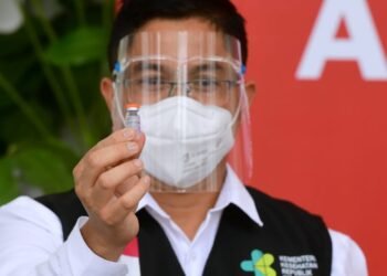 Sejumlah Perwakilan Berpartisipasi pada Vaksinasi Covid-19 Perdana Bersama Presiden