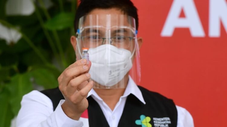 Sejumlah Perwakilan Berpartisipasi pada Vaksinasi Covid-19 Perdana Bersama Presiden