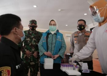 Anggota Polres Tangsel dan Kodim 0506 Donor Plasma