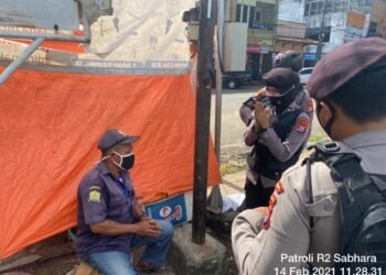 Ditsamapta Polda Banten Himbau Masyarakat Sambil Berpatroli R2