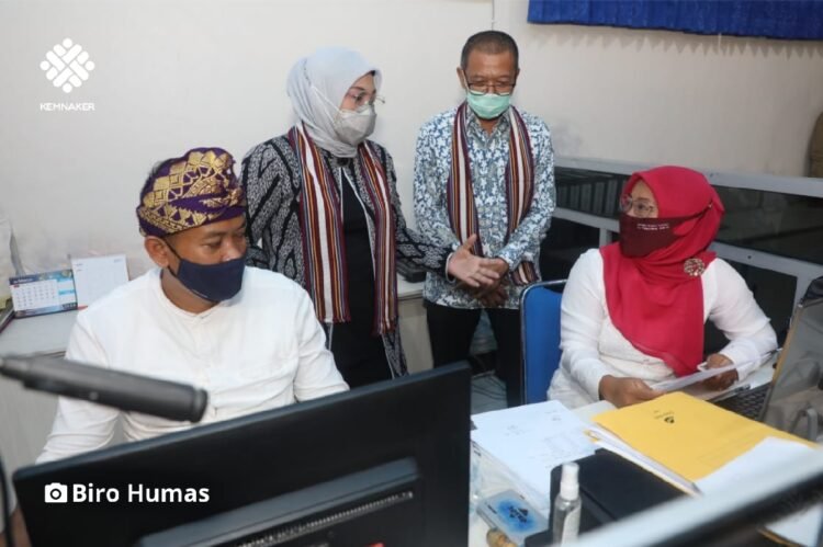 Kemnaker Siapkan 45 Layanan Terpadu Satu Atap untuk Lindungi Pekerja Migran Indonesia