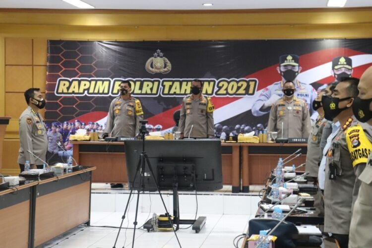 Melalui Video Conference, Kapolda Banten Hadiri Rapim Polri Tahun 2021