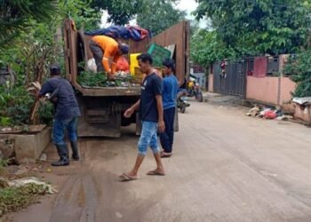 Sampah di Kota Tangerang Capai 300 Ton Usai Banjir