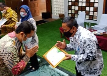 Walikota Tangerang: Hapus BOP dan Copot Kepsek jika Tidak Ikut Adiwiyata