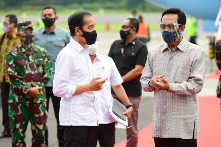 Presiden Jokowi Akan Tinjau Vaksinasi Massal dan Resmikan KRL Yogyakarta-Solo