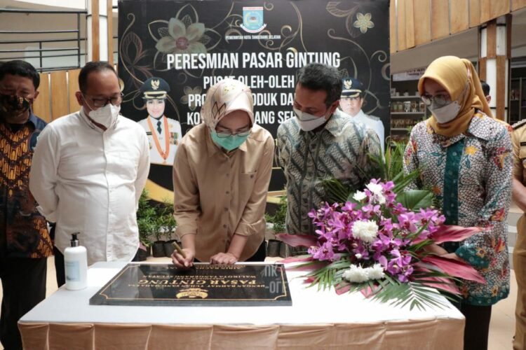 Berlokasi di Pasar Gintung, Tangsel Punya Pusat Oleh-Oleh