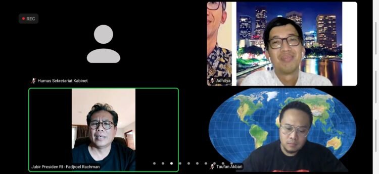 Bukan Kritik, Fadjroel Rachman Sebut Tantangan di Era Digital adalah Misinformasi dan Disinformasi