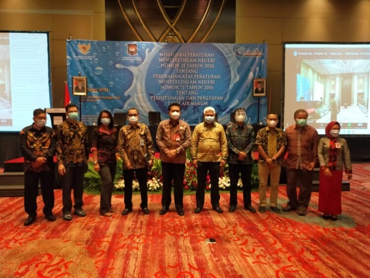 Dirut Perumdam TKR Jadi Pembicara Sosialisasi Perhitungan dan Penetapan Tarif Air Minum