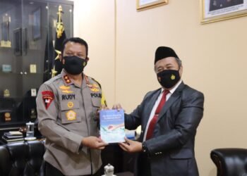 Jalin Sinergitas, Wakil Rektor III UIN Banten Kunjungi Polda Banten