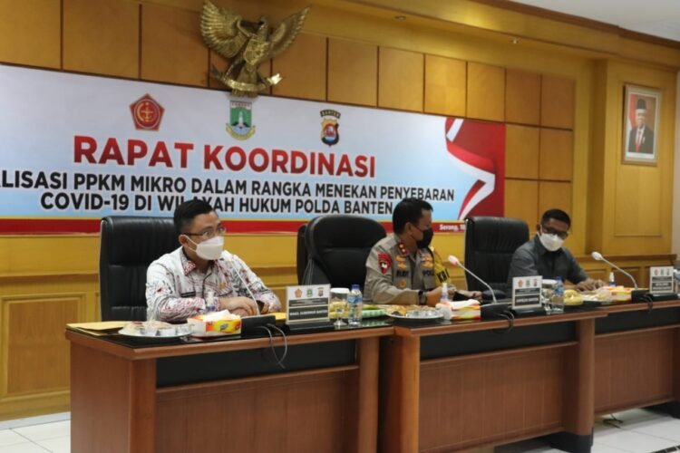 Kapolda Banten Pimpin Rakor optimalisasi PPKM Mikro dalam rangka menekan penyebaran covid 19