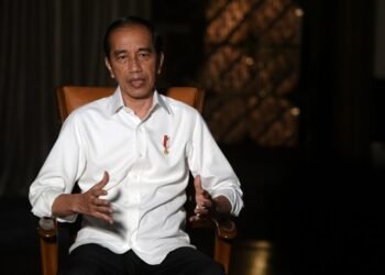Presiden Jokowi: PPKM Mikro Efektif Tekan Laju Kasus COVID-19