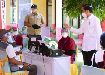 Presiden Jokowi Pastikan Distribusi Vaksin COVID-19 Merata di Seluruh Indonesia