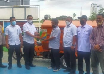 Terkabul, Warga Panunggangan Barat Terima Bentor dari DLH Kota Tangerang