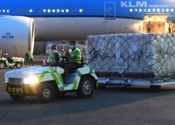 Vaksin Covid-19 dari Skema Multilateral Tiba di Indonesia